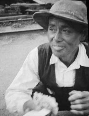 Bergführer und Träger des Fotografen (Japan-Aufenthalt 1934-1939)