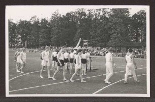 Sportfest am Jahnsportplatz / Sportwettbewerbe. Detmold. Lagesche Str. Papierabzug