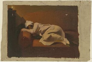 Schlafende Frau auf rotem Sofa