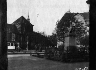 Leipzig: Hahnemann-Denkmal, Alt. Theater
