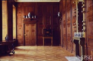 Berlin, Schloss Charlottenburg, Chinesische Galerie (Porzellangalerie), R. 88, Blick in den Raum.