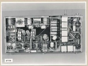 Verlustwiderstandsmeßplatz, Empfänger von unten, Einschub; Foto, 1953