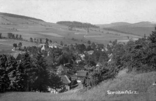 Mitteldorf mit Kirche