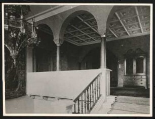 Wohnhaus Kuno Kocherthaler, Madrid: Treppenhaus, Vorraum im 1. Obergeschoss