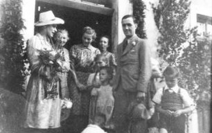 Triebischtal-Tanneberg. Hochzeit von Helmut und Irma Reuschel, 1946, Repro