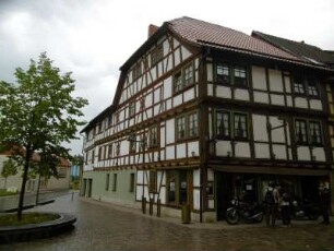 Schmalkalden: Fachwerkhaus am Eingang zur Altstadt