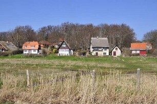 Insel Hiddensee - Häuser in Kloster : Häuser in Kloster. Aufgenommen am 19. April 2011 auf der Ostseeinsel Hiddensee