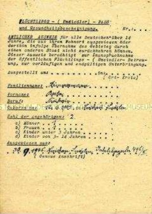 Flüchtlings- und Umsiedlerausweis nach der Ausweisung aus dem ehemaligen Sudetenland - Familienkonvolut