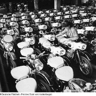 MZ - Zschopau (VEB Motorradwerk Zschopau?)