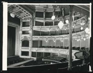 Opernhaus, Hannover: Ansicht Zuschauerraum, Proszenium und Bühne
