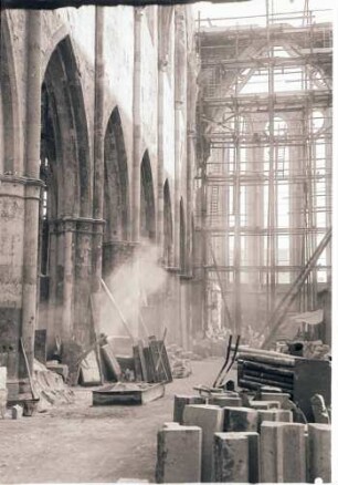 Köln: Schiff der zerstörten Minoritenkirche