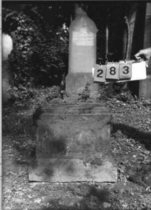Grabstein 283
