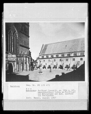 Magdeburg, Dom St. Mauritius und St. Katharina, Außenaufnahme, Kreuzgang : Kreuzgang, Ostflügel, kapellenartiger Vorbau am Nordflügel des Kreuzganges, südliches Querhaus, vom Kreuzgarten aus gesehen