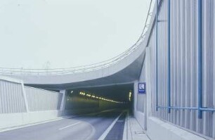 Tunnel Eching