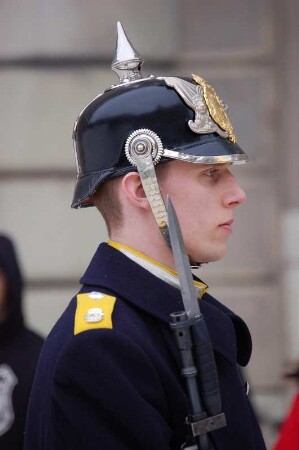 Wachsoldat vor dem Königlichen Schloss