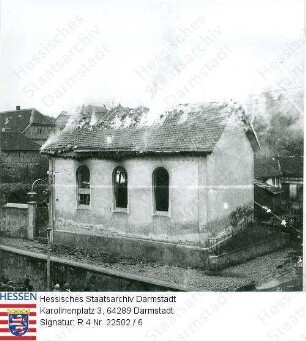 Ober-Ramstadt, 1938 November / Zerstörung und Brand der Synagoge / brennendes Gebäude