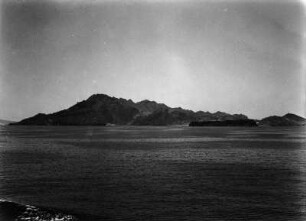 Küste von Aden : Blick auf die Küste von Aden.