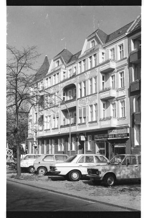 Kleinbildnegative: Mietshaus, Thorwaldsenstraße Ecke Peter-Vischer-Straße, 1979