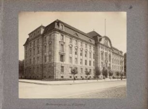 Oberlandesgericht, Düsseldorf: Vorderansicht