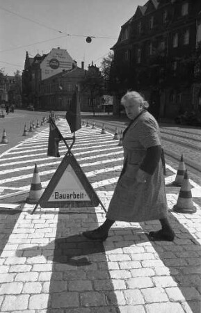 Neuer Zebrastreifen am Eingang zur Pfinztalstraße.