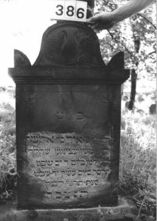 Grabstein 386