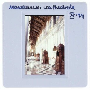 Monreale, Kathedrale : Innenansicht Langhaus Wand