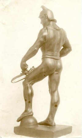 Krieger für das Kriegerdenkmal für die Gefallenen des Deutsch-französischen Krieges 1870/1871 in Dippoldiswalde : Krieger für das Kriegerdenkmal für die Gefallenen des Deutsch-französischen Krieges 1870/1871 in Dippoldiswalde. Bronze (1913; C. Brose)