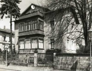 Dresden-Blasewitz, Scariastrasse 1. Wohnhaus (1876/1900)