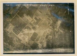 Foto vermuteter feindlicher Batterie-Stellungen bei Mazingarbe (Luftbild)