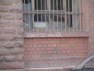 KRAZY-JOE AKER