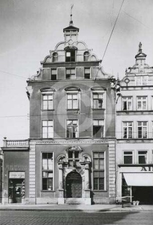 Fassade des Bürgerhauses Alter Markt 14 in Elbing