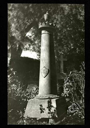 Friedhof, Grabstein des J. C. Glöckner, 1831