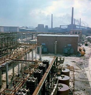 Gelände des Kunststoff-Betriebs des Elektrochemischen Kombinats Bitterfeld im Bauzustand