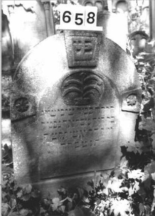Grabstein 658