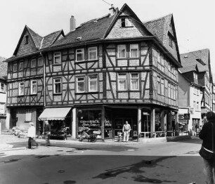 Butzbach, Marktplatz 13