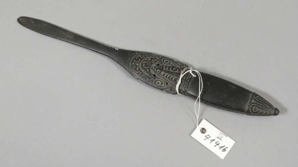 Spatule à chaux