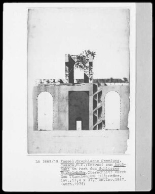 Kassel & Wilhelmshöhe & Aquädukt & Türmchen an der Wasserabsturzstelle
