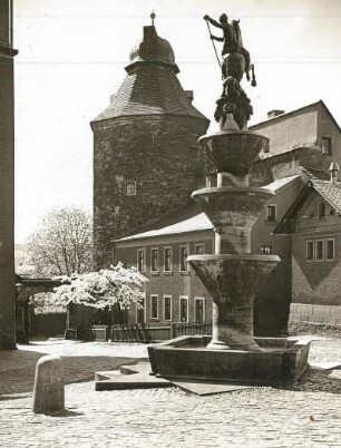 Schloss Plauen : ehemaliges Schloss, bis 1945 Land- und Amtsgericht, Gefängnis, 1945 stark zerstört