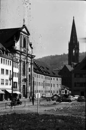 Freiburg i. Br.: Alte Universität und Münsterturm