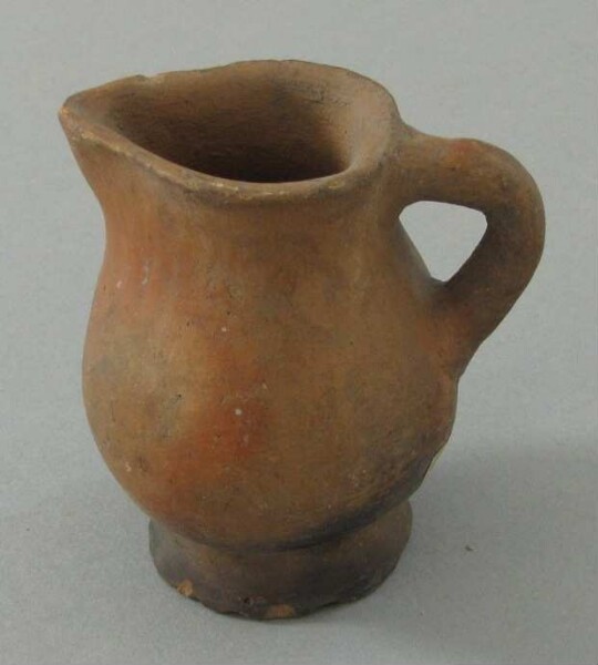 Clay vessel