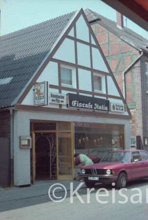 Hindenburgstraße 27: Eiscafé Italia