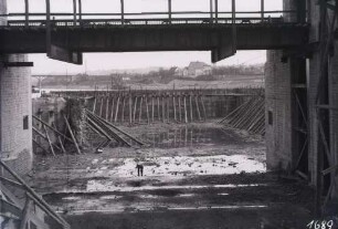 Bau Wehranlage Staustufe Kachlet/Donau