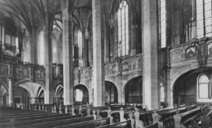 Leipzig: Thomaskirche ; Mittelschiff mit Empore
