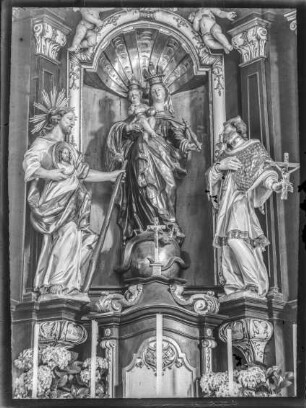 Pfarrkirche, linker Seitenaltar