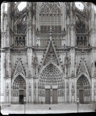 Kölner Dom, Außenansicht der südlichen Querhausfassade