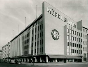 Geschäftshaus Möbel-Hübner, 1961