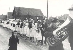 Fastnacht in Drachhausen : Ort: Hochoza / Drachhausen. Festumzug an Fastnacht (Zampern)