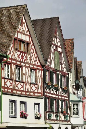 Fachwerkbauten : Die Kleinstadt Steckborn liegt am Untersee des Bodensees. An der Hauptstraße stehen viele historische Fachwerkhäuser
