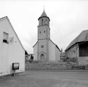 Kath. Kirche (Kath. Kirche); Eiterfeld, Betzenröder Straße 7