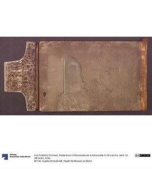 Skizzenbuch & Rückendeckel & Außenseite & mit Lasche